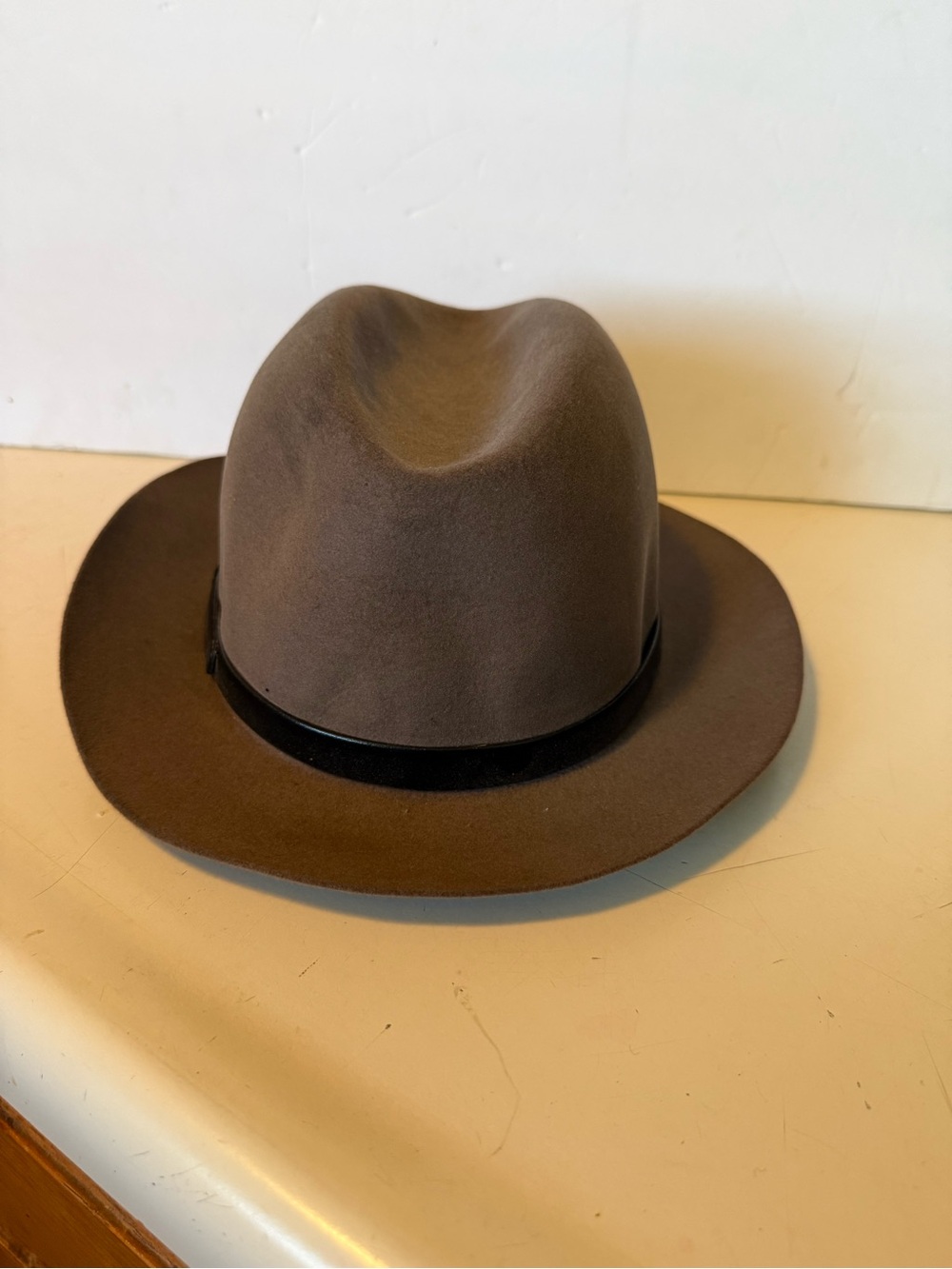Dobbs Golden Coach Daily Fedora Brown Fur Felt Hat 7 1/2 Vintage